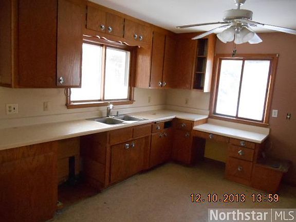 3rd image of 3551 Constance Blvd NE