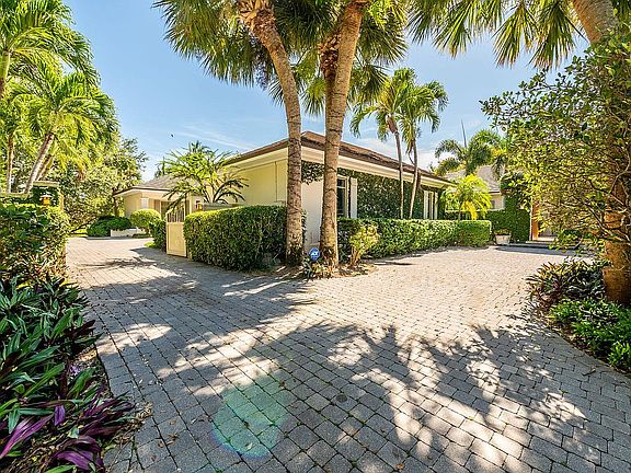 4th image of 730 Egret Pointe