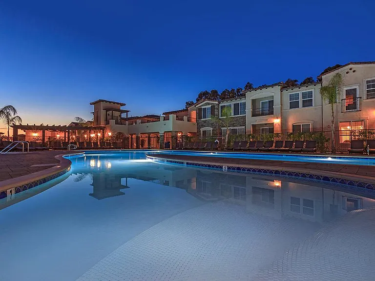 Avia La Jolla — Photo 121