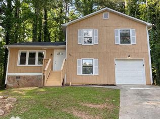5438 Brandon Ct, Stone Mountain, GA 30088
