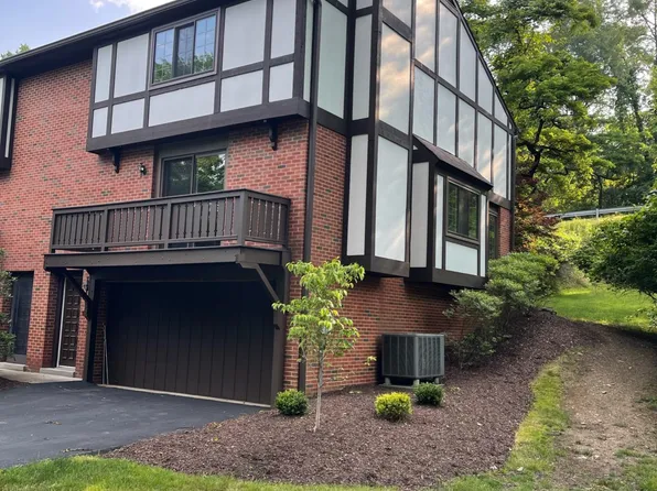 111 Little Glen Dr, Sewickley, PA 15143