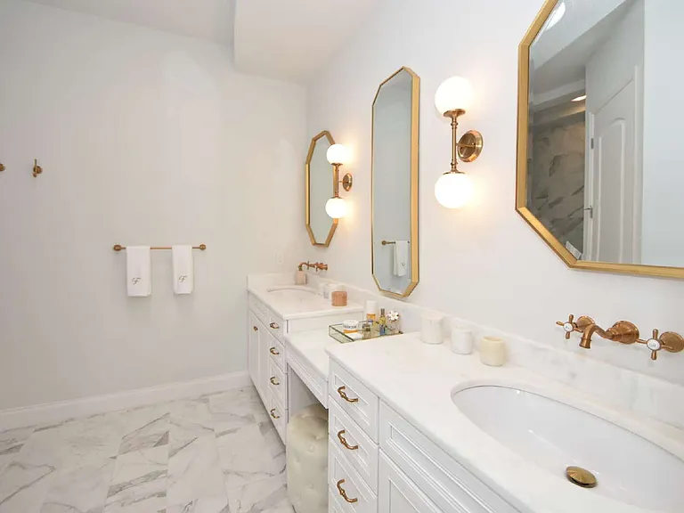 114 Del Palma Dr — Photo 27