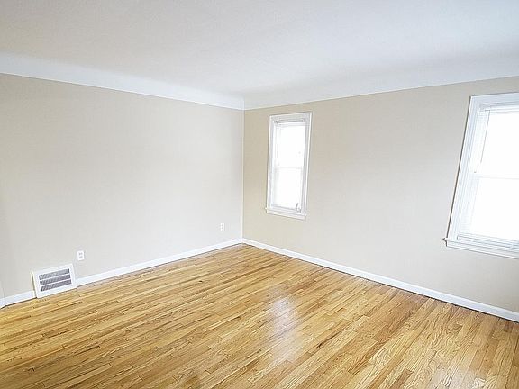 Dining / Living area