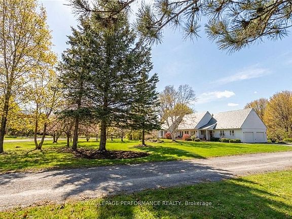 3rd image of 18537 Stonehouse Point Rd