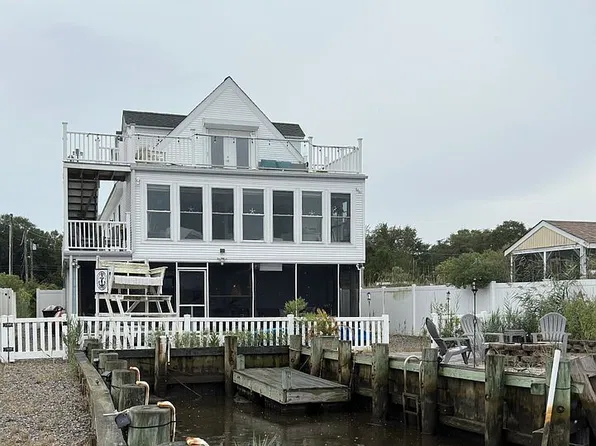 242 Dock Rd, West Creek, NJ 08092