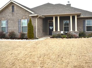 188 Summer Pointe Ln, Madison, AL 35757
