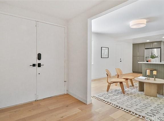 4th image of 3991 N Bucklin Pl