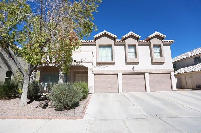 1st image of 7708 Four Seasons Dr