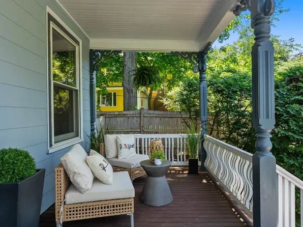 40 Goden St, Belmont, MA 02478