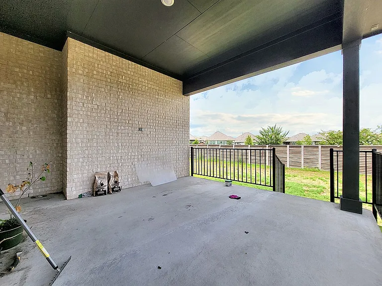 513 Three Feathers Ct — Photo 23