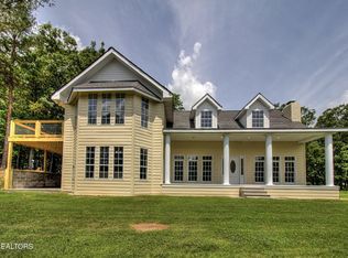 201 Payne Mountain Rd, Tellico Plains, TN 37385