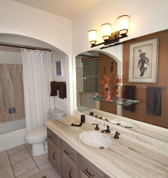 1st image of 3242 N Riverbend Pl