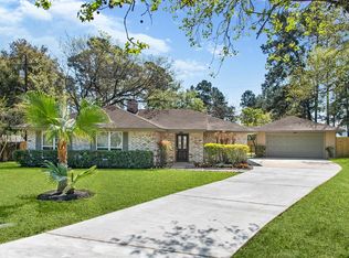 1 Barkwood Cir, Conroe, TX 77304