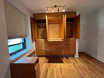 Rented by Sterea Agency