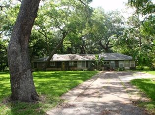 905 Old Ocean Ave, Sweeny, TX 77480