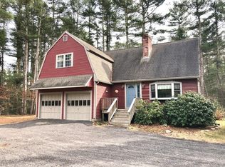 15 S Meadow Rd, Carver, MA 02330