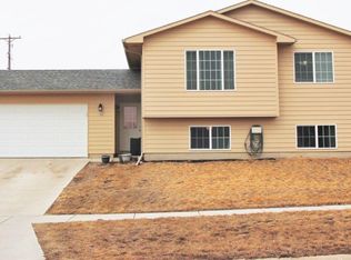 500 Adam Ave, Baltic, SD 57003