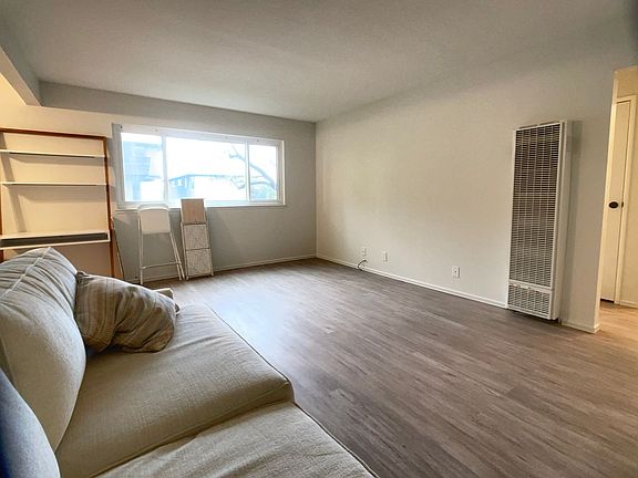 2nd image of 2187 Carlmont Dr #4
