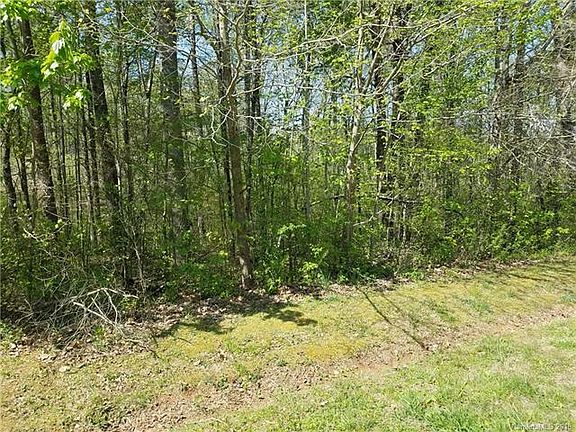 2nd image of 121 Riverton Dr