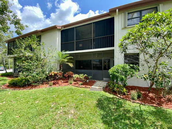 12644 Shoreline Drive #8c, Wellington, FL 33414
