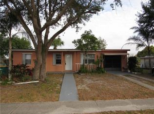 21520 Holdern Ave, Pt Charlotte, FL 33952