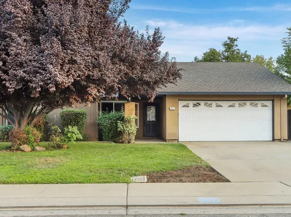 1951 Colombard Cir, Lodi, CA 95240