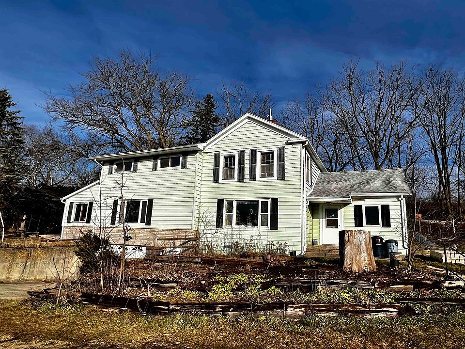 1st image of W5349 Burr Oak Ln