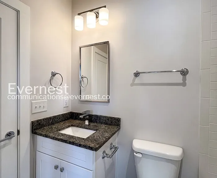 336 Queen Ave — Photo 28