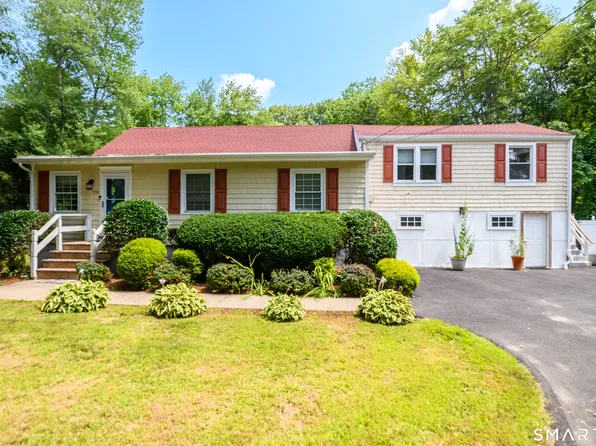 556 Pepper Street, Monroe, CT 06468