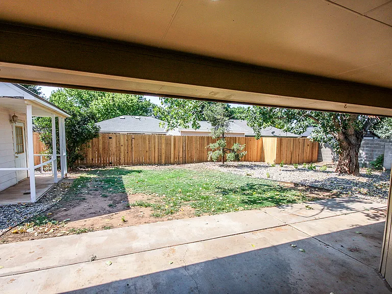 421 Chanticleer Pl — Photo 25