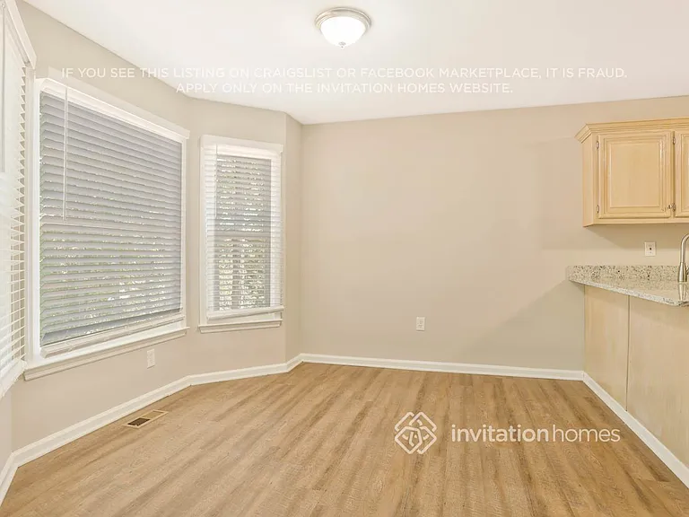 2447 Doubletree Dr NW — Photo 11