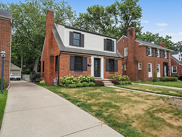 724 N Mildred St — Photo 3