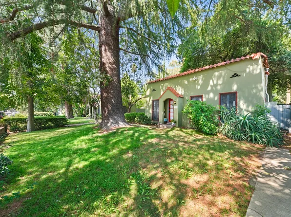 455 E Sacramento St, Altadena, CA 91001