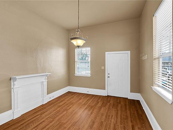 2nd image of 2749-51 Saint Peter St