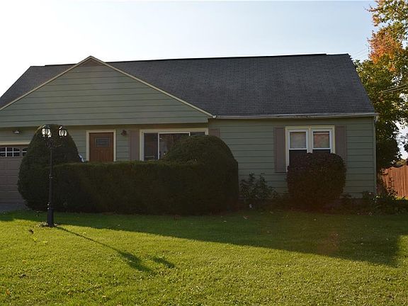 2nd image of 309 Vanida Dr