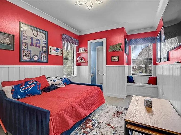 15835 Tradewind Ter — Photo 12