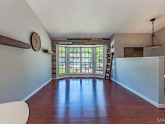 2nd image of 1208 Walnut Dr