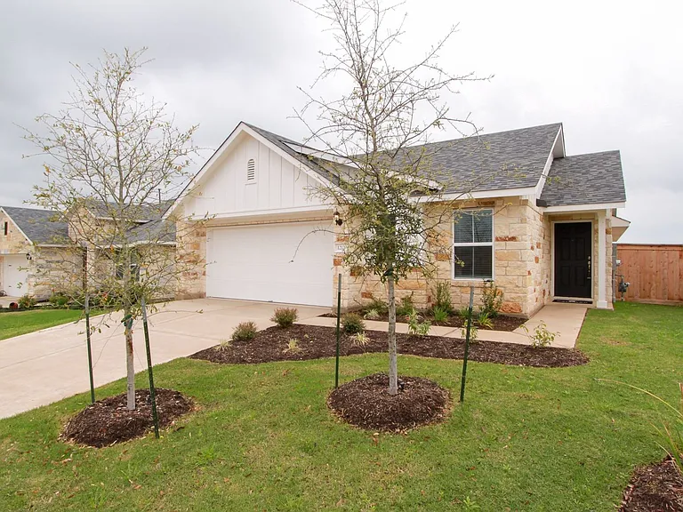 1212 Low Branch Ln — Photo 2