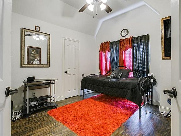 4th image of 1104 Keats Dr