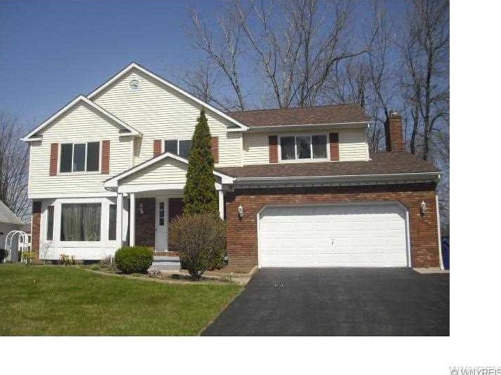 1st image of 296 Londonderry Ln