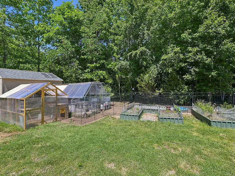 3924 Fox Grove Trl — Photo 45