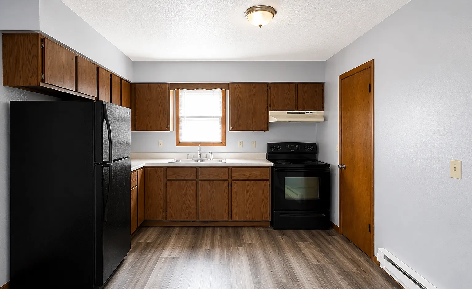 2 bed, $600 — Photo 3