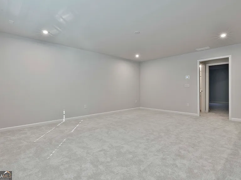 148 Soundview Trce — Photo 39
