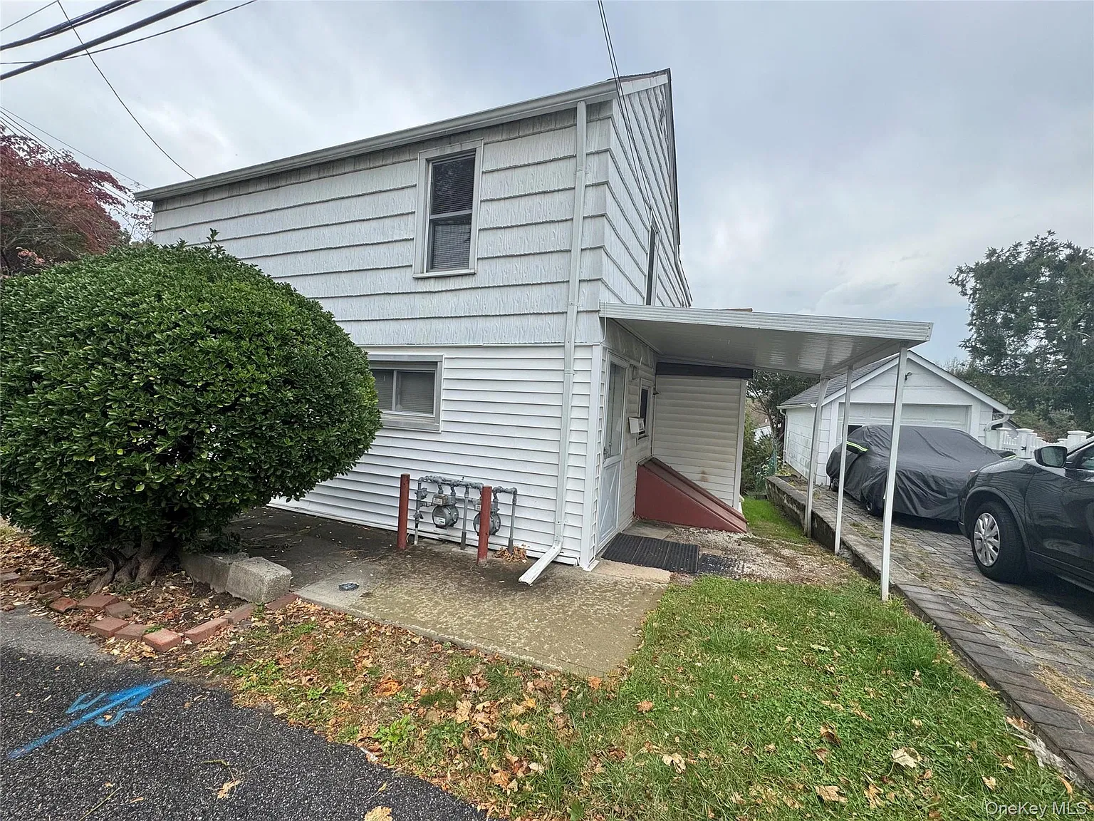 2 bed, 1.0 bath, 790 sqft, $3,250 — Photo 1