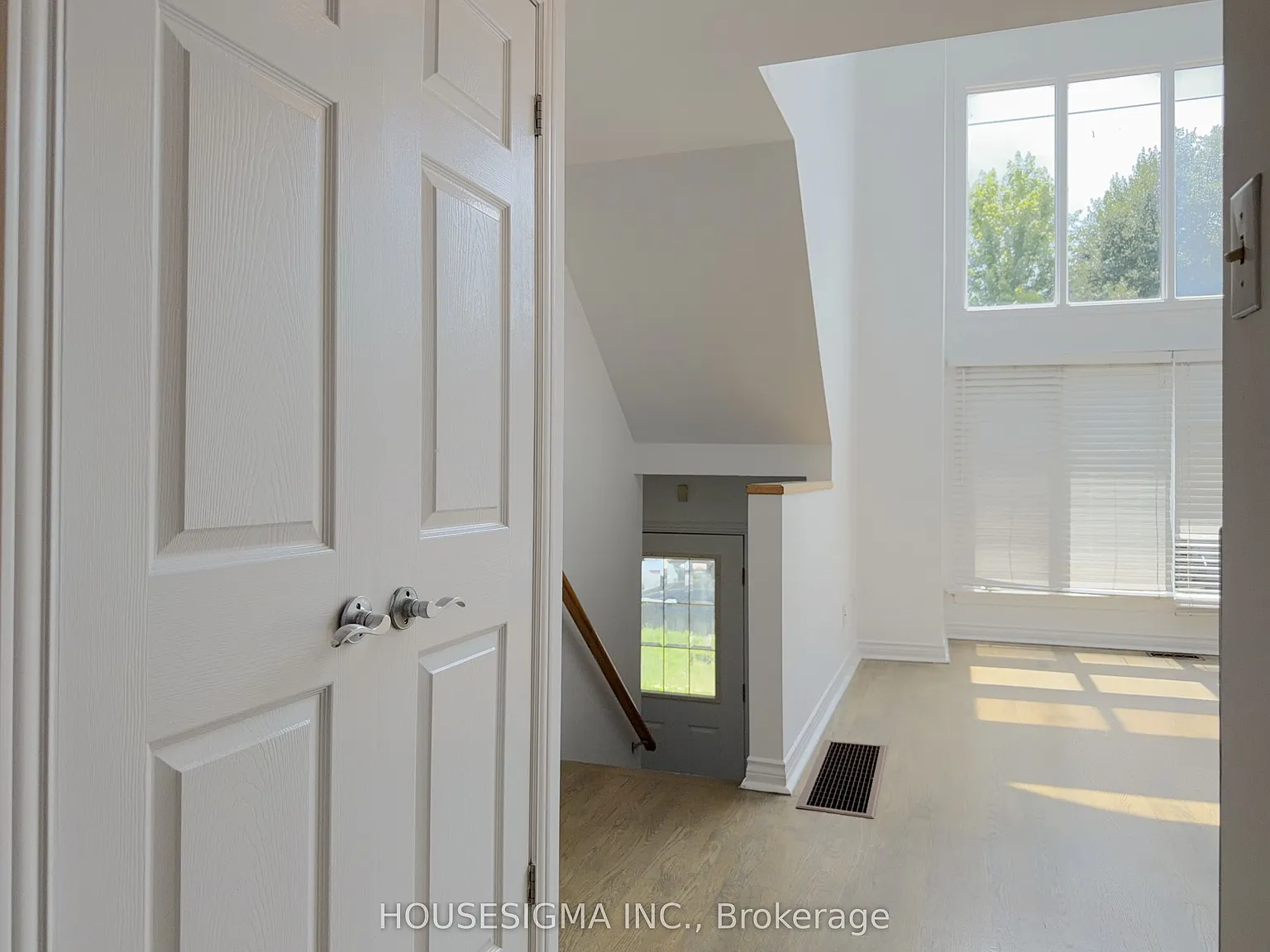 4 bed, $4,950 — Photo 3