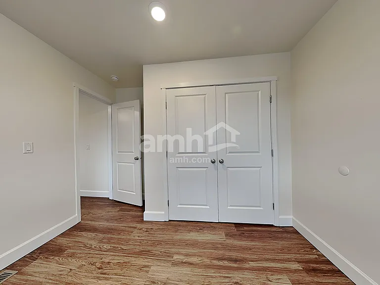 19211 15th Avenue Ct E — Photo 19