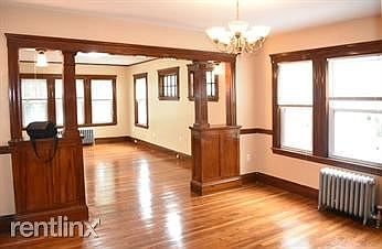 Living + Dining room2