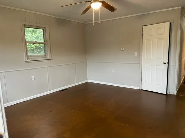 511 N Water St, Warrensburg, MO 64093