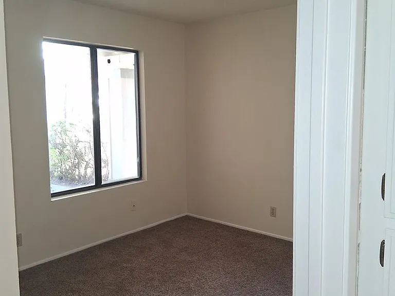 6333 Wittenham Way — Photo 10
