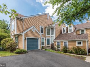 1540 Deer Point Way, Reston, VA 20194